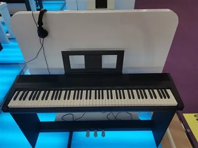 Piano numérique portable pour hommes